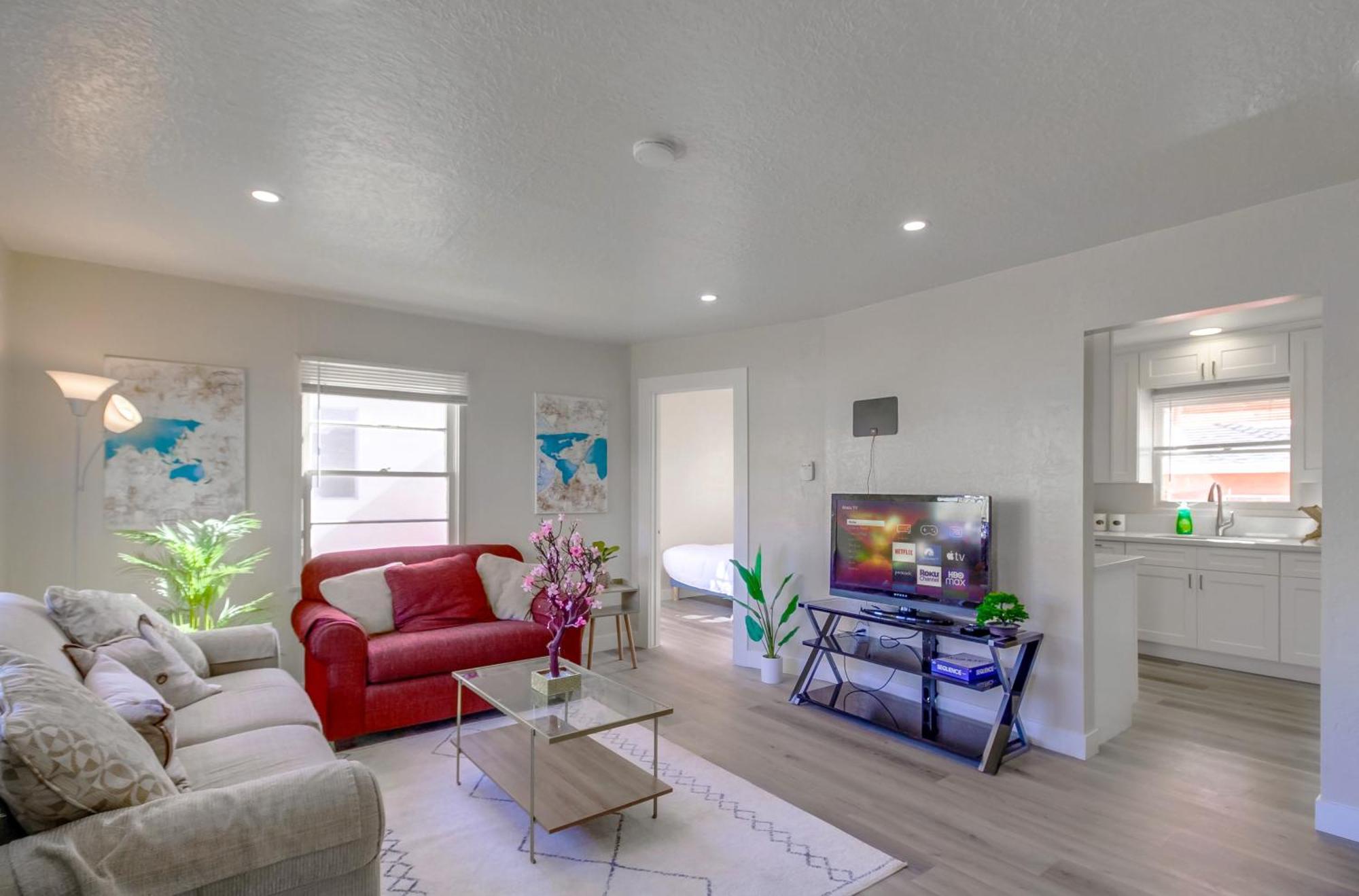 Entire Lovely 3-Bedroom Home W Yard, Parking Chula Vista Bagian luar foto